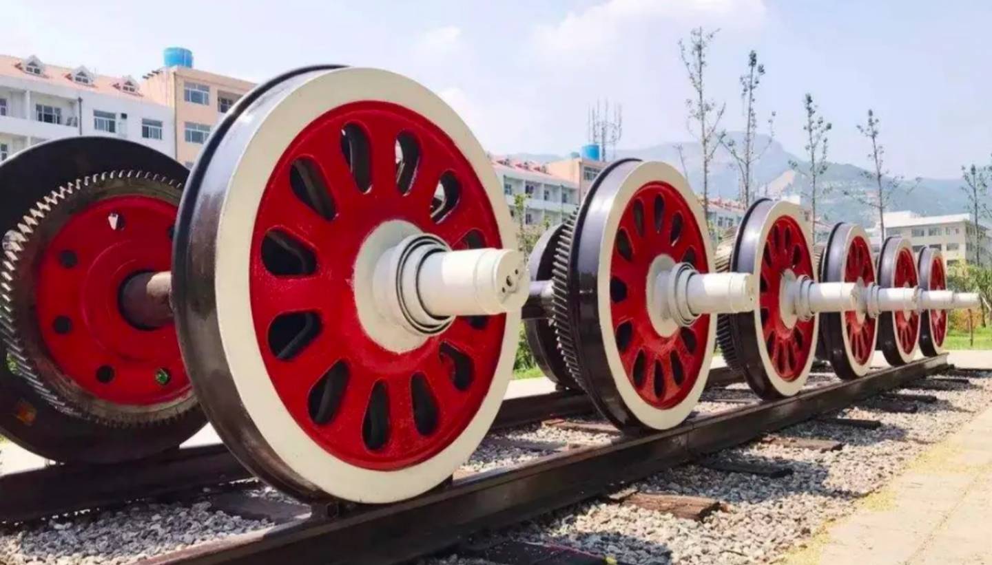 อะไรเป็นตัวกำหนดว่ารถไฟมีกี่ล้อ?